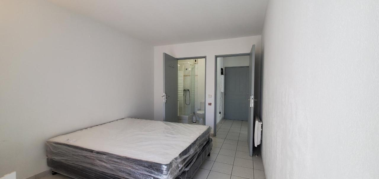 Appartement Open, Grand T2, 47m2, 6 Couchages, 2 Salles De Bai Fréjus