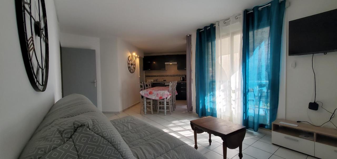 Appartement Open, Grand T2, 47m2, 6 Couchages, 2 Salles De Bai Fréjus