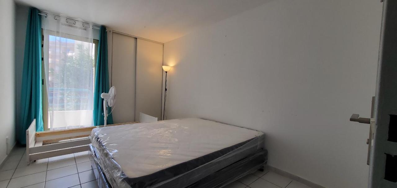Open, Grand T2, 47m2, 6 Couchages, 2 Salles De Bai Appartement Fréjus